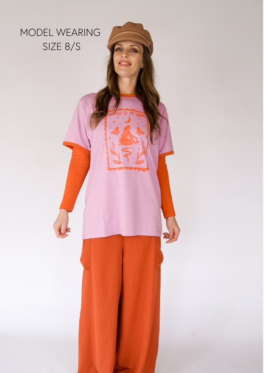 GUIDED BY MY WOMB Oversized T-Shirt - Lilac