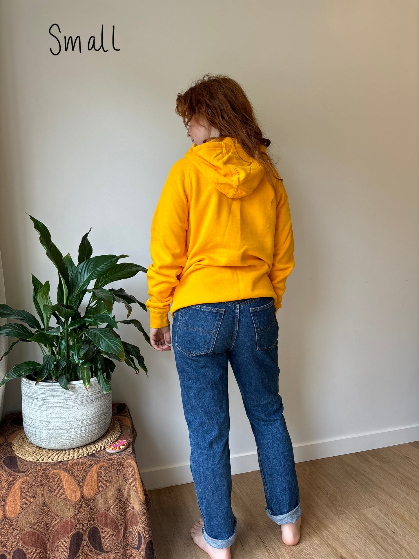 YELLOW HOODIE