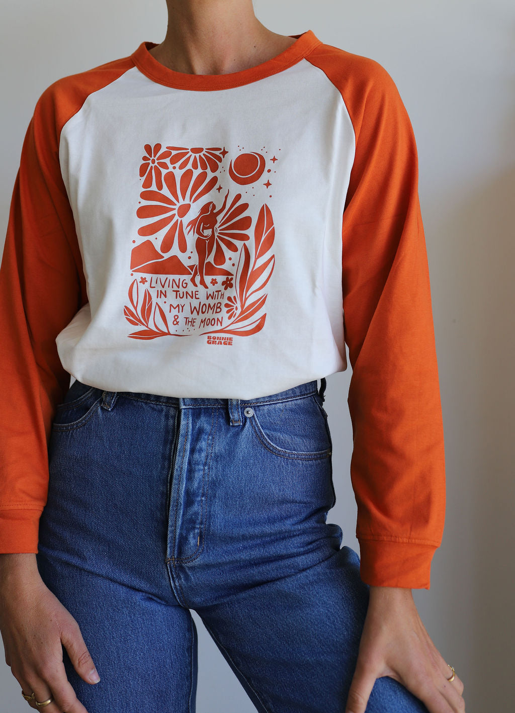 LIVING IN TUNE - Orange