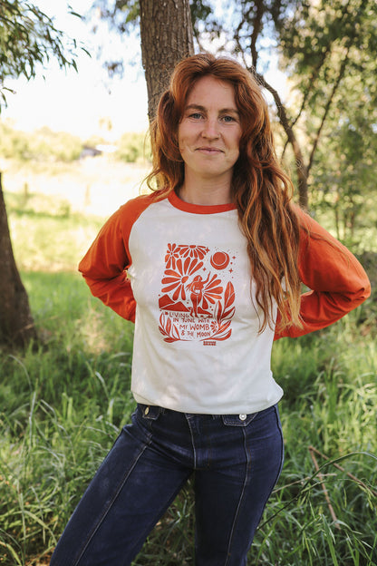 LIVING IN TUNE - Orange