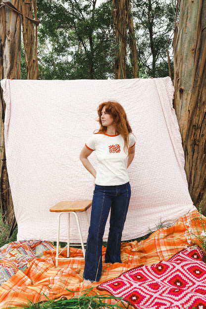 FLOWERS - White / Orange