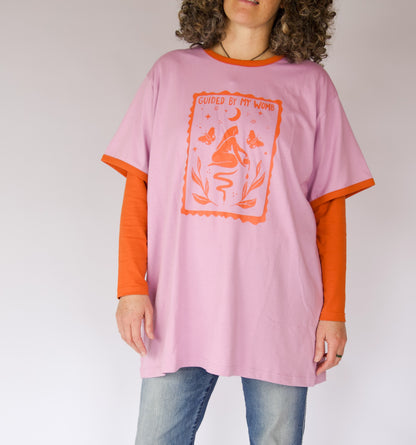 GUIDED BY MY WOMB Oversized T-Shirt - Lilac