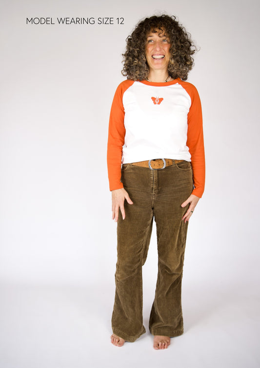 YONI BUTTERFLY Fitted Longsleeve